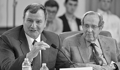 Picture of Karl Eikenberry and William Perry