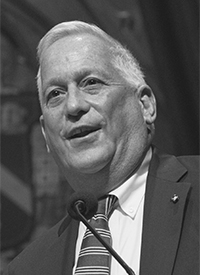 Walter Isaacson