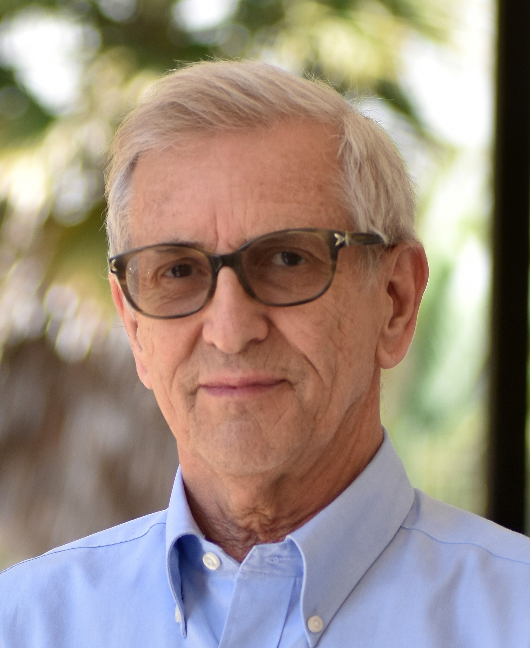 Francisco Bezanilla American Academy of Arts and Sciences