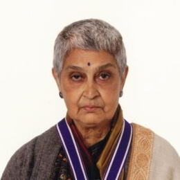 Gayatri Chakravorty Spivak | American Academy of Arts and Sciences