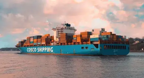 Cargo Ship and Sky photo by Andreas Dittberner